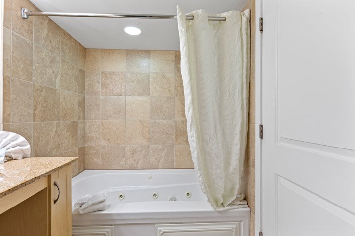 Sandy Beach Resort — photo 41 of 60