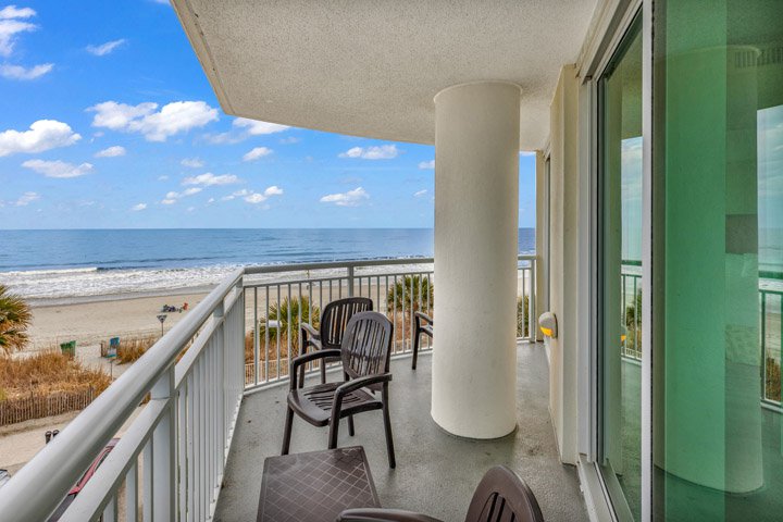 Sandy Beach Resort — photo 57 of 60